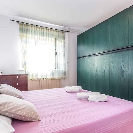 In Porec/istrien 10550 公寓